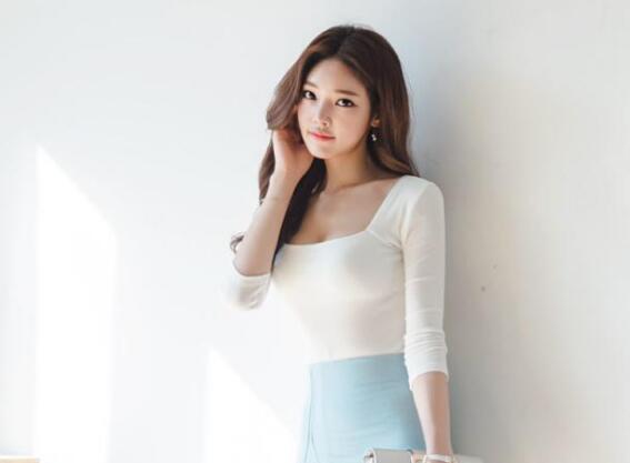 莎拉波娃走光,杨子姗被抹胸截图
