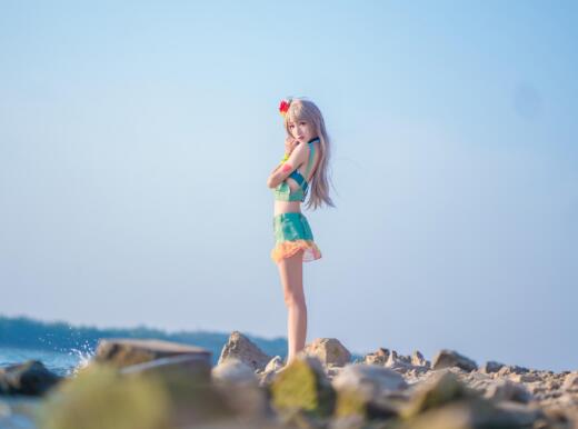 七星瓢虫两元店,杜雨露和乔伊费希尔国际合作
