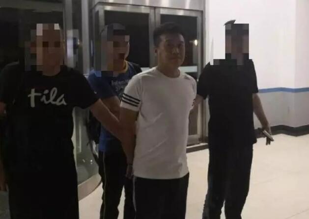 女子深夜遭暴打,暴打女孩嫌疑人照片无码曝光