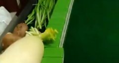 上海大叔打麻将拿蔬菜当筹码,早餐食谱简单快速做法